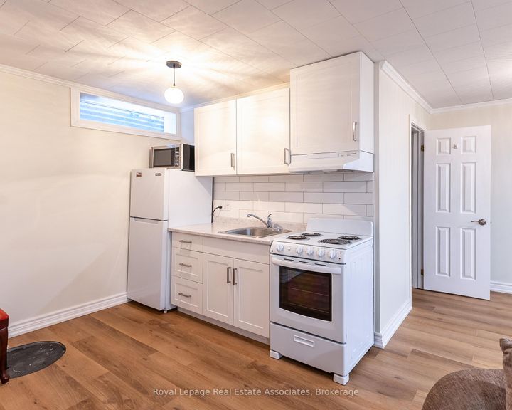 Photo 24 at 13931 Cromar Court, Georgetown, Halton Hills