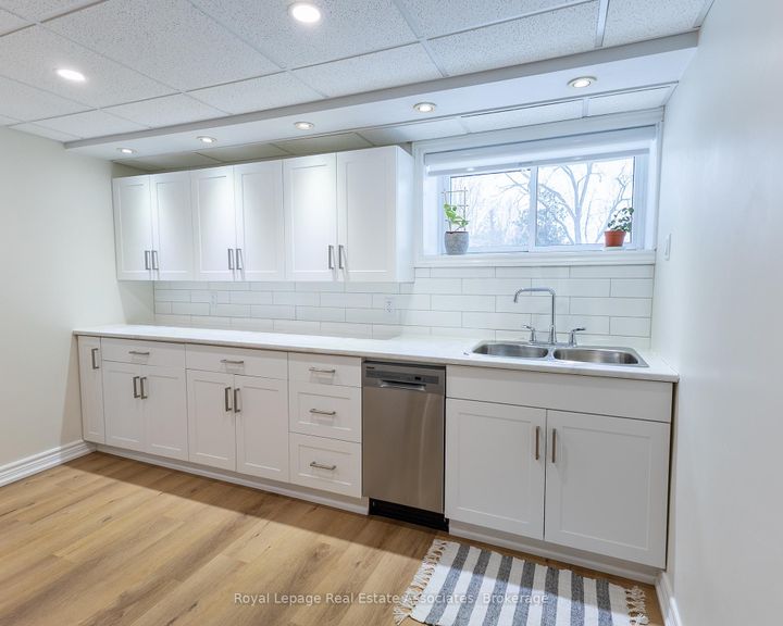 Photo 30 at 13931 Cromar Court, Georgetown, Halton Hills