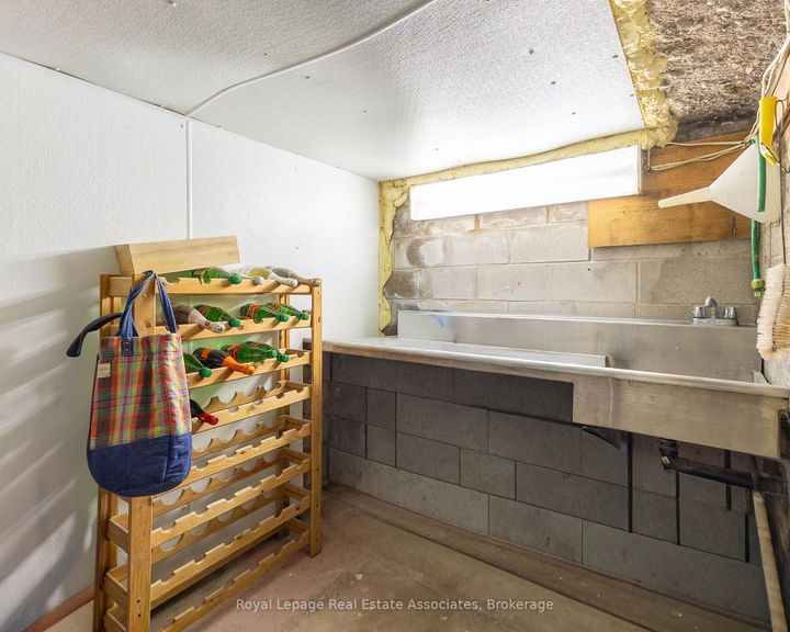 Photo 34 at 13931 Cromar Court, Georgetown, Halton Hills