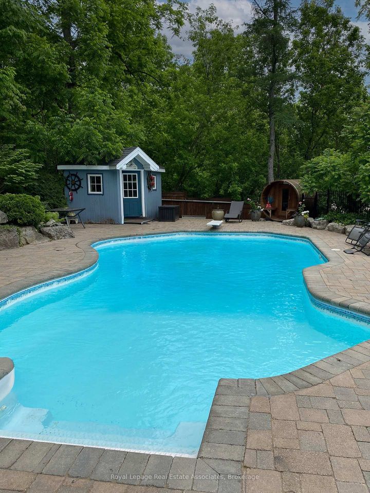 Photo 46 at 13931 Cromar Court, Georgetown, Halton Hills