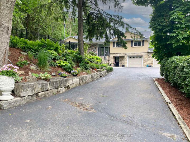 Photo 49 at 13931 Cromar Court, Georgetown, Halton Hills