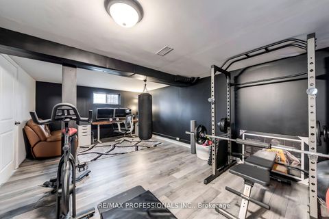 Photo 33 at 51 - 4345 Bloor Street W, Markland Wood, Toronto