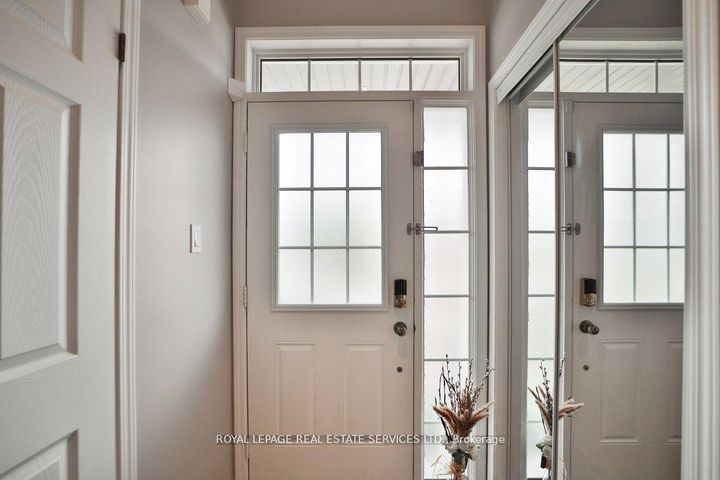 Photo 18 at 15 Mcallistar Drive, Binbrook, Hamilton