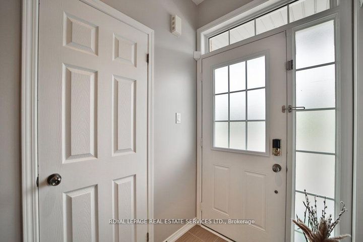 Photo 31 at 15 Mcallistar Drive, Binbrook, Hamilton