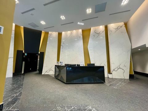 Photo 10 at 216 - 60 Princess Street, Waterfront Communities C8, Toronto