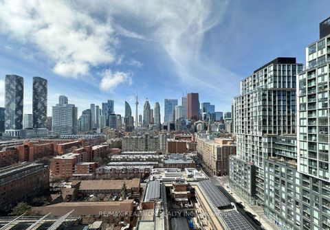 Photo 11 at 216 - 60 Princess Street, Waterfront Communities C8, Toronto