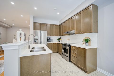 Photo 11 at 135 Windrow Street, Jefferson, Richmond Hill