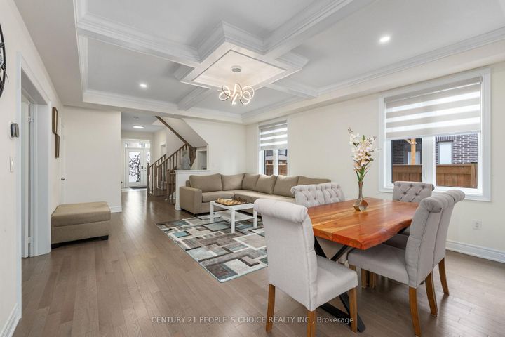 Photo 5 at 64 Coldwell Bay Circle, Kleinburg, Vaughan