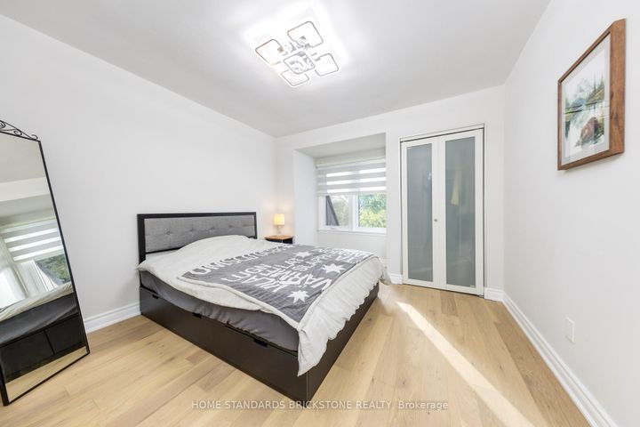 Photo 22 at 25 Hester Court, Royal Orchard, Markham