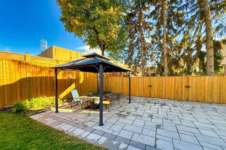 Photo 36 at 25 Hester Court, Royal Orchard, Markham