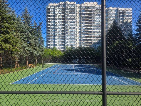 Photo 20 at 1012 - 7300 Yonge Street, Yorkhill, Vaughan