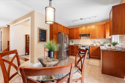 Photo 14 at 392 Kwapis Boulevard, Woodland Hill, Newmarket