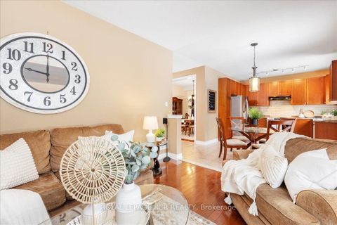 Photo 17 at 392 Kwapis Boulevard, Woodland Hill, Newmarket