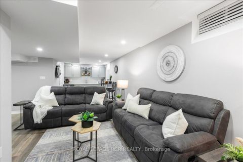 Photo 31 at 392 Kwapis Boulevard, Woodland Hill, Newmarket