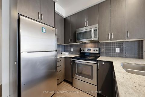 Photo 19 at 513 - 7608 Yonge Street, Yorkhill, Vaughan