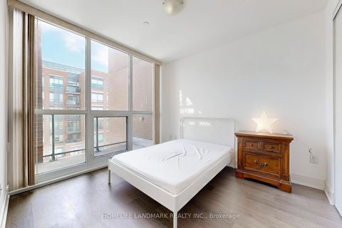 Photo 22 at 513 - 7608 Yonge Street, Yorkhill, Vaughan