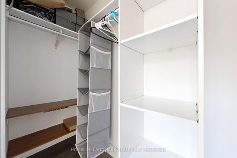 Photo 26 at 513 - 7608 Yonge Street, Yorkhill, Vaughan