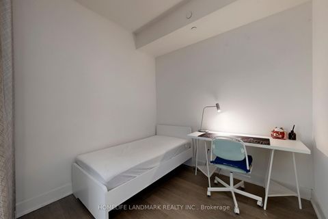 Photo 27 at 513 - 7608 Yonge Street, Yorkhill, Vaughan