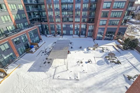 Photo 35 at 513 - 7608 Yonge Street, Yorkhill, Vaughan