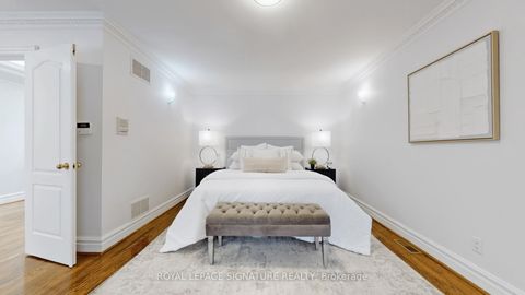 Photo 9 at 346 Elmwood Avenue, Willowdale East, Toronto