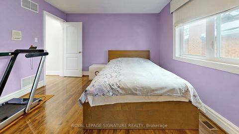 Photo 13 at 346 Elmwood Avenue, Willowdale East, Toronto