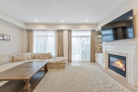 Photo 12 at 5 Millhouse Court, Patterson, Vaughan