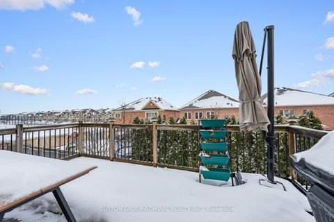 Photo 41 at 5 Millhouse Court, Patterson, Vaughan