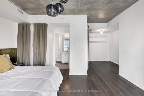 Photo 22 at 811 - 150 East Liberty Street, Niagara, Toronto