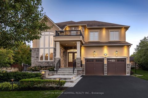 Photo 1 at 22 James Bowman Court, Nobleton, King