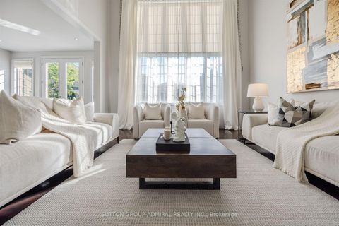 Photo 11 at 22 James Bowman Court, Nobleton, King