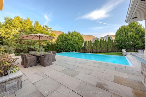 Photo 29 at 22 James Bowman Court, Nobleton, King