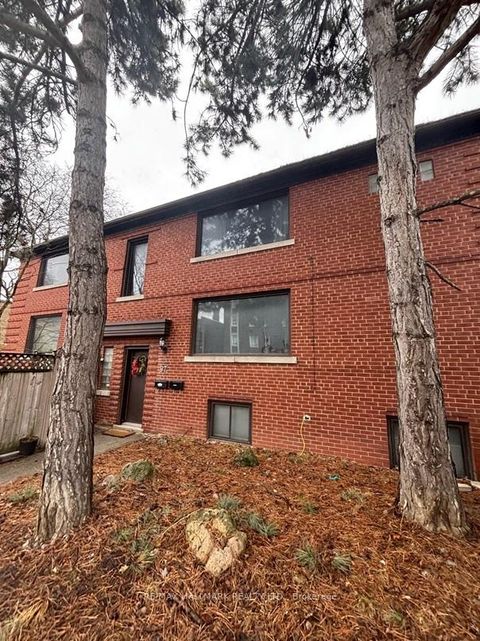 Photo 22 at 97 Oriole Parkway, St. Clair, Toronto