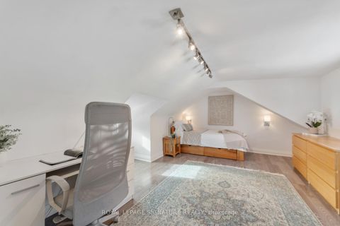 Photo 20 at 238 Roselawn Avenue, Eglinton, Toronto