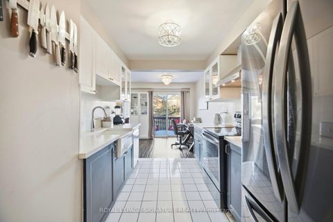 Photo 20 at 6945 Gracefield Drive, Lisgar, Mississauga