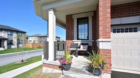 Photo 6 at 32 McBride Trail, Rural Barrie Southeast, Barrie