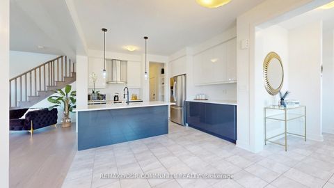 Photo 18 at 32 McBride Trail, Rural Barrie Southeast, Barrie