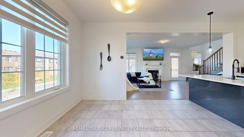 Photo 22 at 32 McBride Trail, Rural Barrie Southeast, Barrie