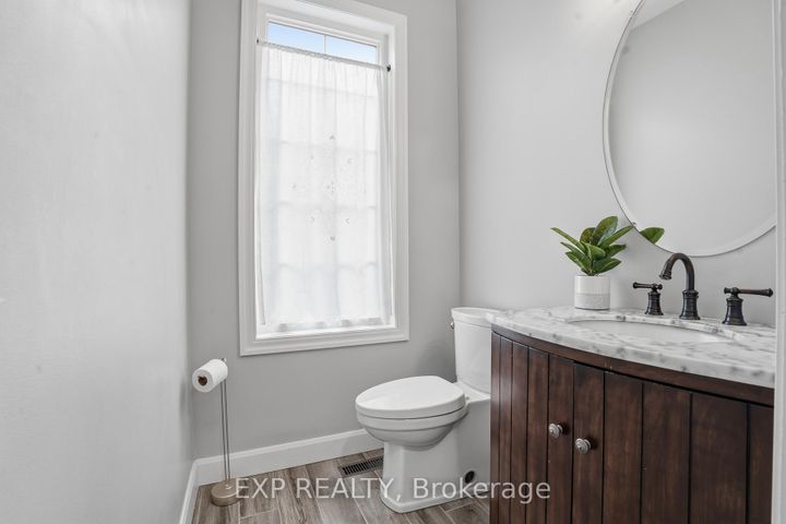 Photo 8 at 41 Monza Drive, Winona Park, Hamilton