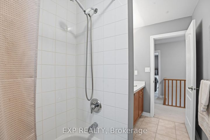 Photo 21 at 41 Monza Drive, Winona Park, Hamilton