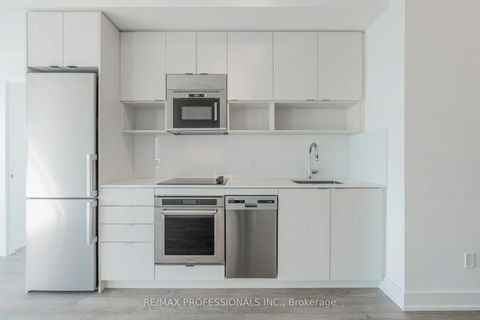 Photo 4 at 4110 - 7 Mabelle Avenue, City Centre West, Toronto