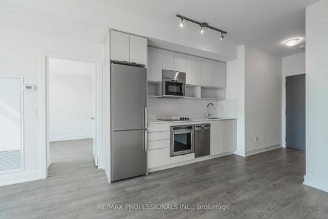 Photo 5 at 4110 - 7 Mabelle Avenue, City Centre West, Toronto