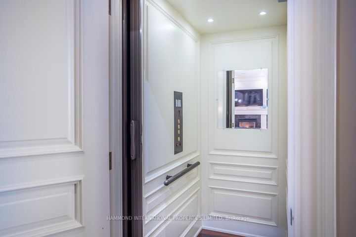 Photo 9 at 1 Ridgecross Road, Humber Valley, Toronto