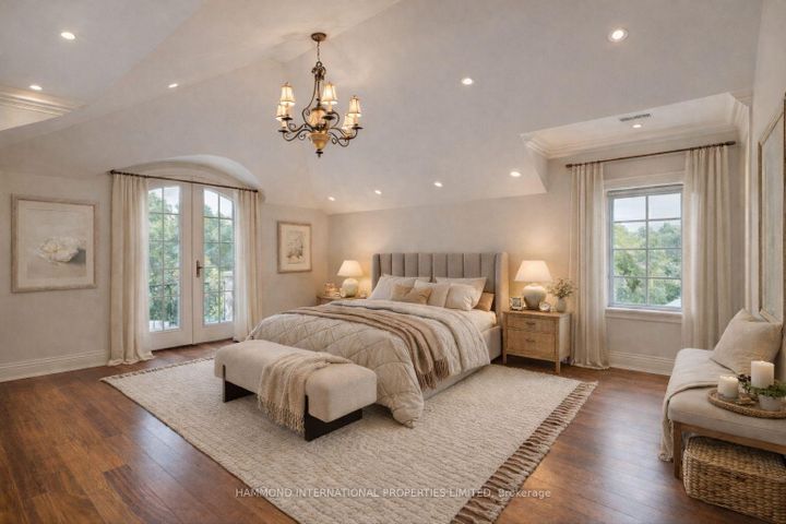 Photo 10 at 1 Ridgecross Road, Humber Valley, Toronto