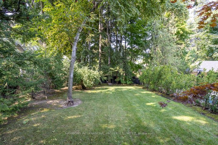 Photo 22 at 1 Ridgecross Road, Humber Valley, Toronto