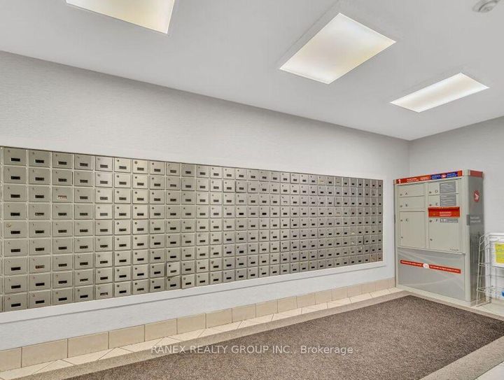 Photo 4 at 1105 - 18 Knightsbridge Road, Queen Street Corridor, Brampton