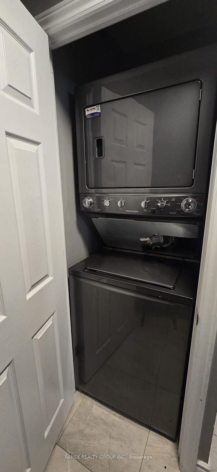 Photo 20 at 1105 - 18 Knightsbridge Road, Queen Street Corridor, Brampton