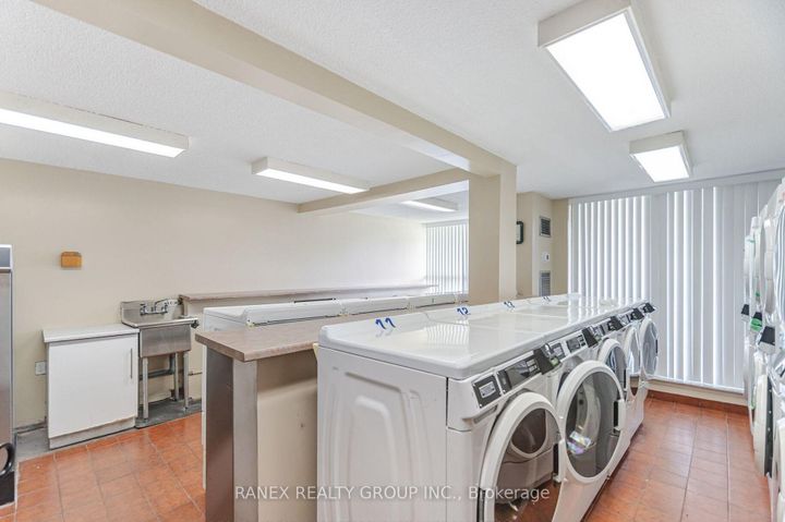 Photo 26 at 1105 - 18 Knightsbridge Road, Queen Street Corridor, Brampton