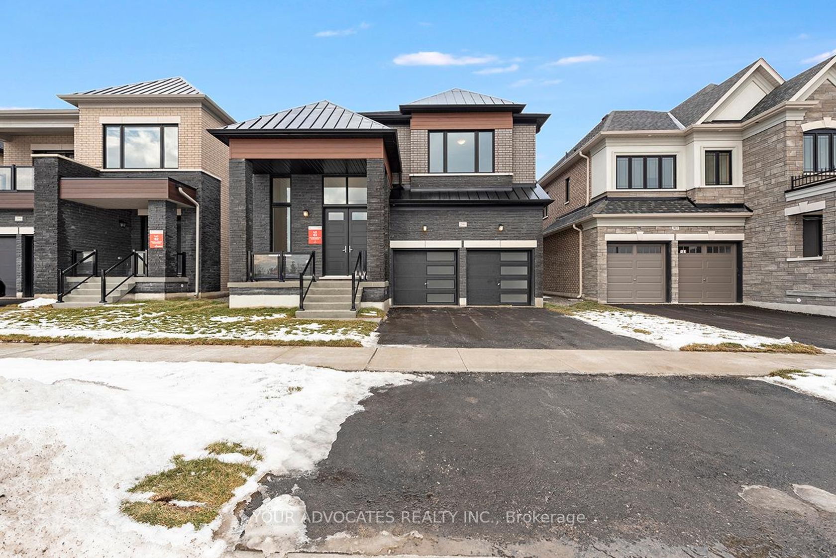 275 BALLANTYNE Boulevard, Vellore Village, Vaughan photo number 2