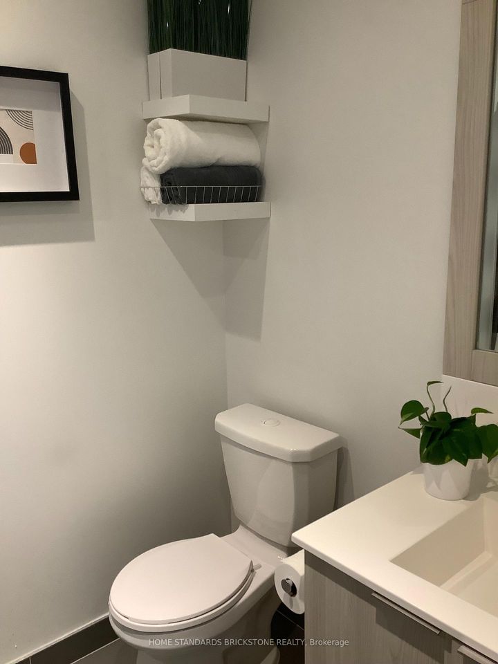 Photo 18 at 733 - 25 Adra Grado Way, Bayview Village, Toronto