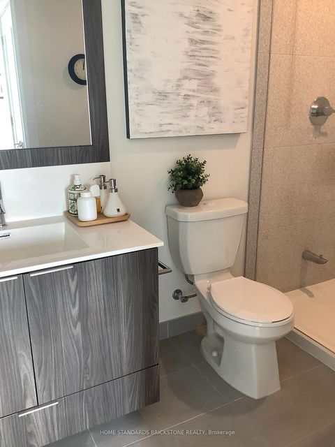 Photo 12 at 733 - 25 Adra Grado Way, Bayview Village, Toronto